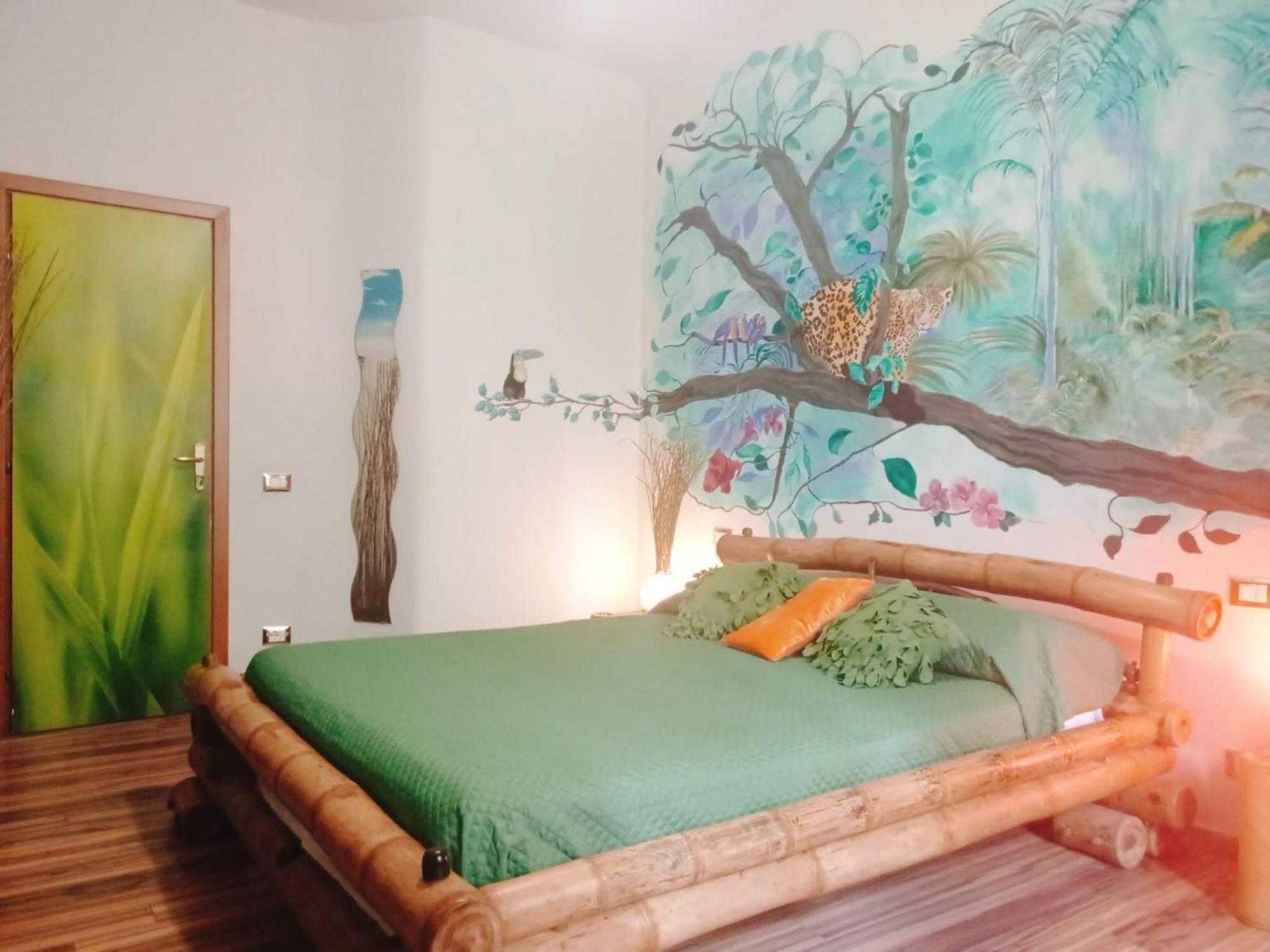チボリ Fermati Che E Tardi Bed & Breakfast エクステリア 写真